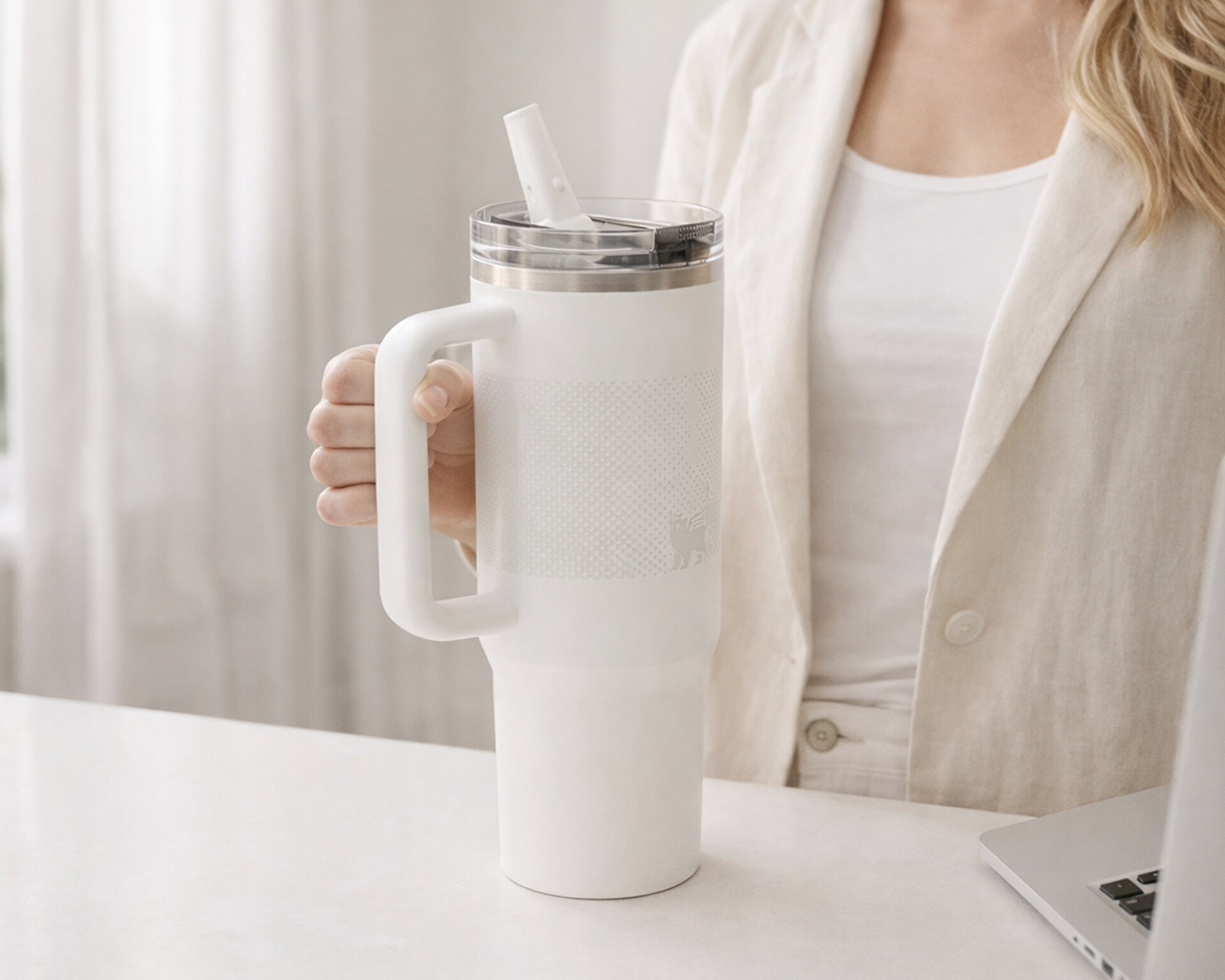 STANLEY Unisex The Quencher ProTour Flip Straw Tumbler 1.18L Beyaz