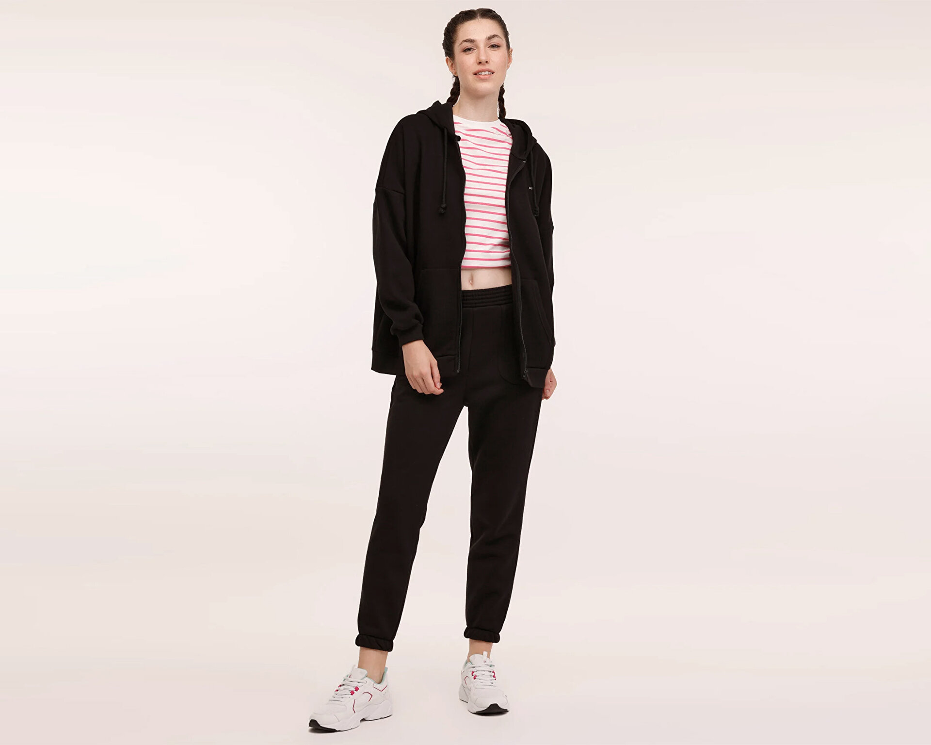 Klitoris jinsiy aloqa video Aka va opa-singil va ularning ota-onalari porno