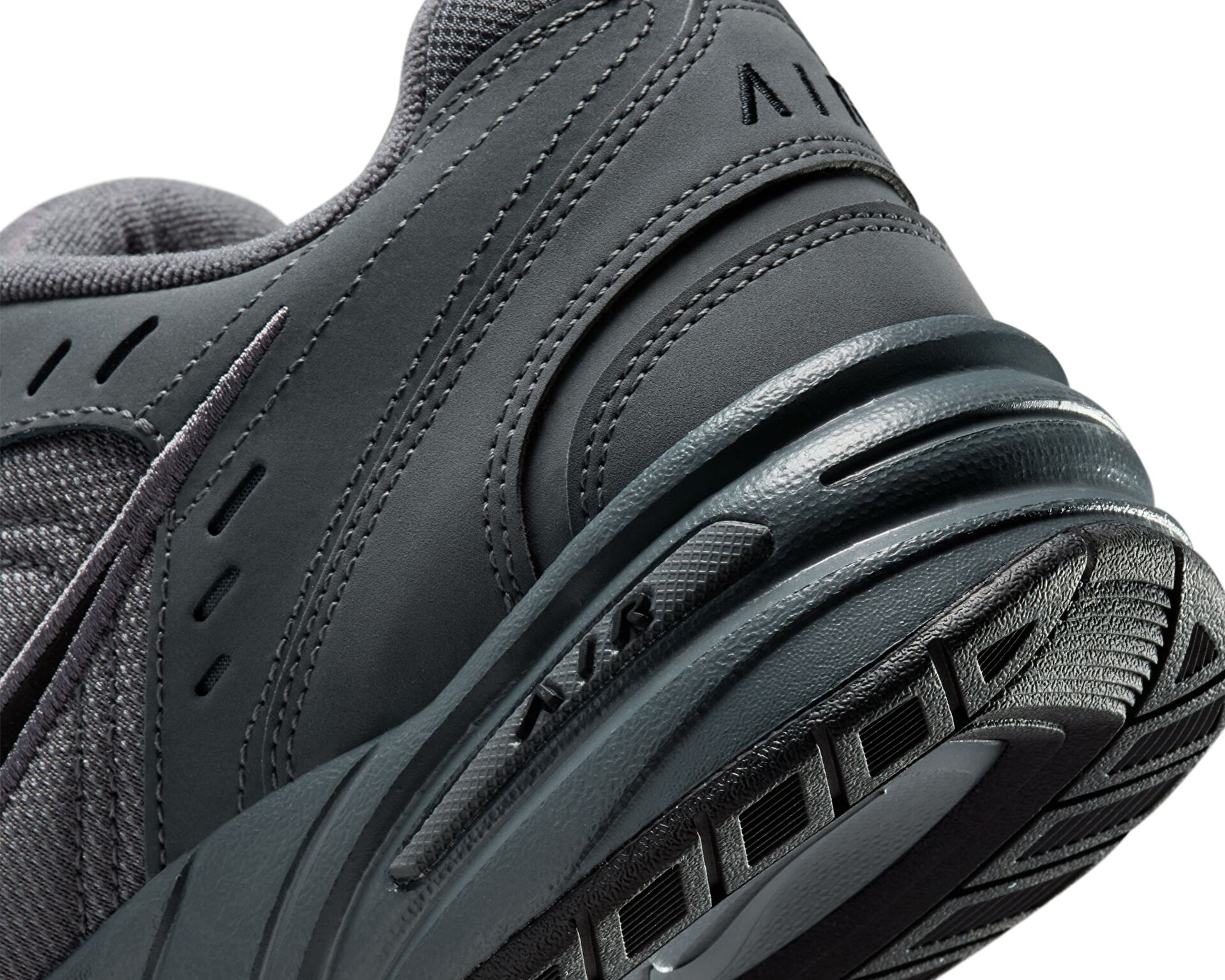 nike men's air monarch iv reviews