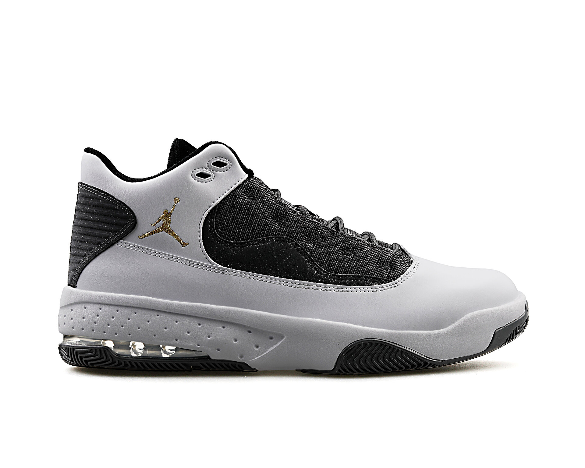 jordan max aura size 2