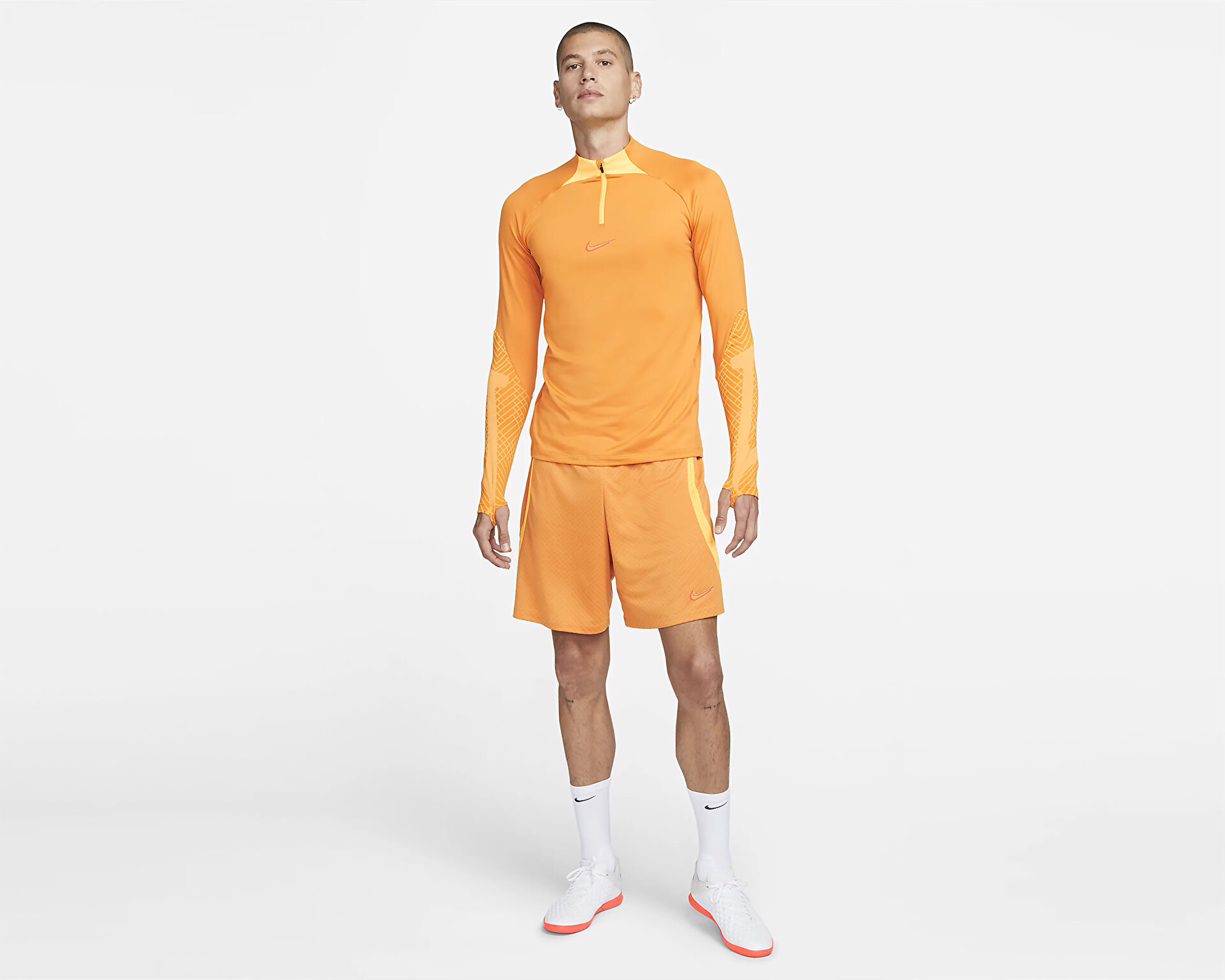 U katta Dick video kelgan Yalangoch qizlar rasmlar