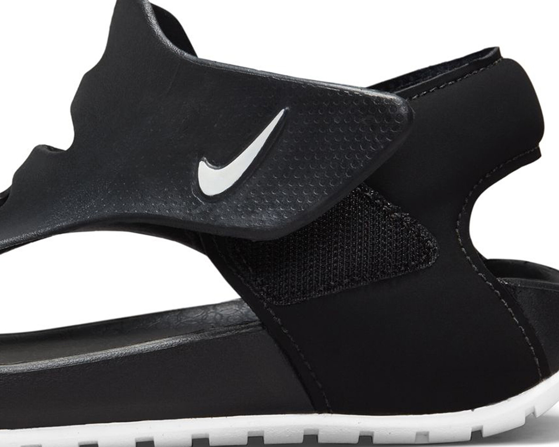 nike sandals for teens
