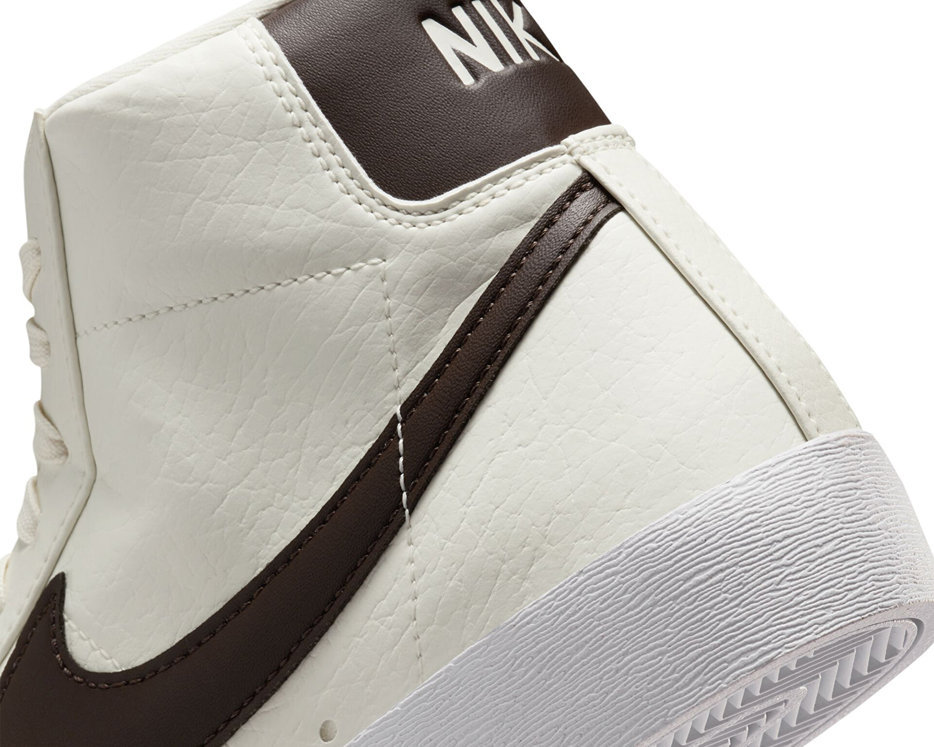 nike blazer mid 77 nature