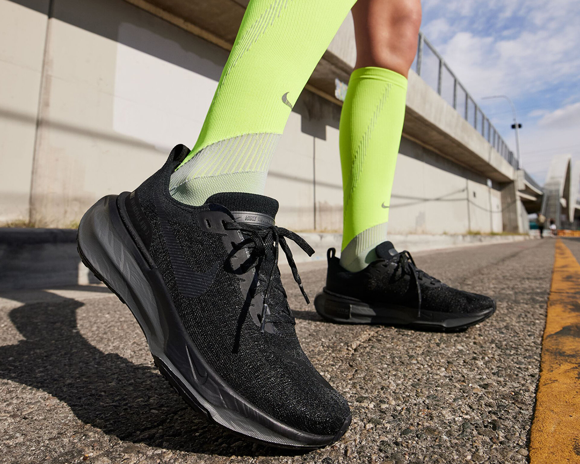 Nike Unisex Invincible 3 Siyah DR2660-007