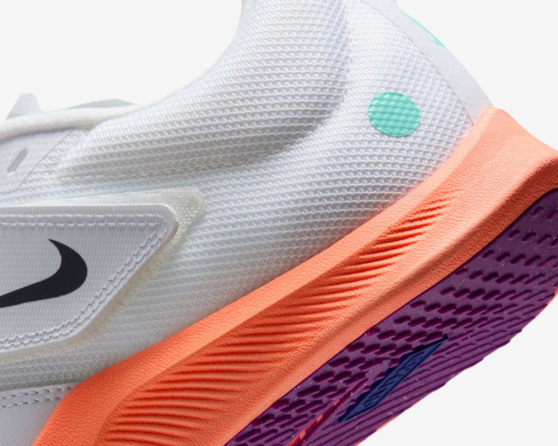 NIKE Erkek ZOOM RIVAL JUMP Beyaz DR2756-101 | Korayspor