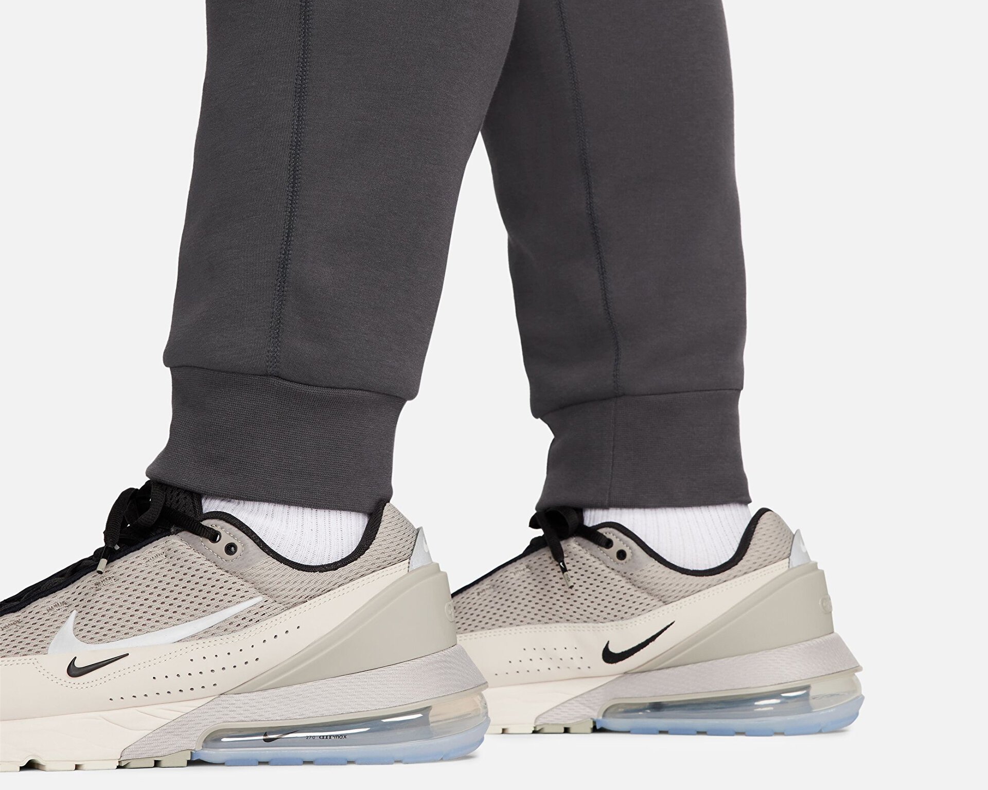 nike tech fleece joggers reddit