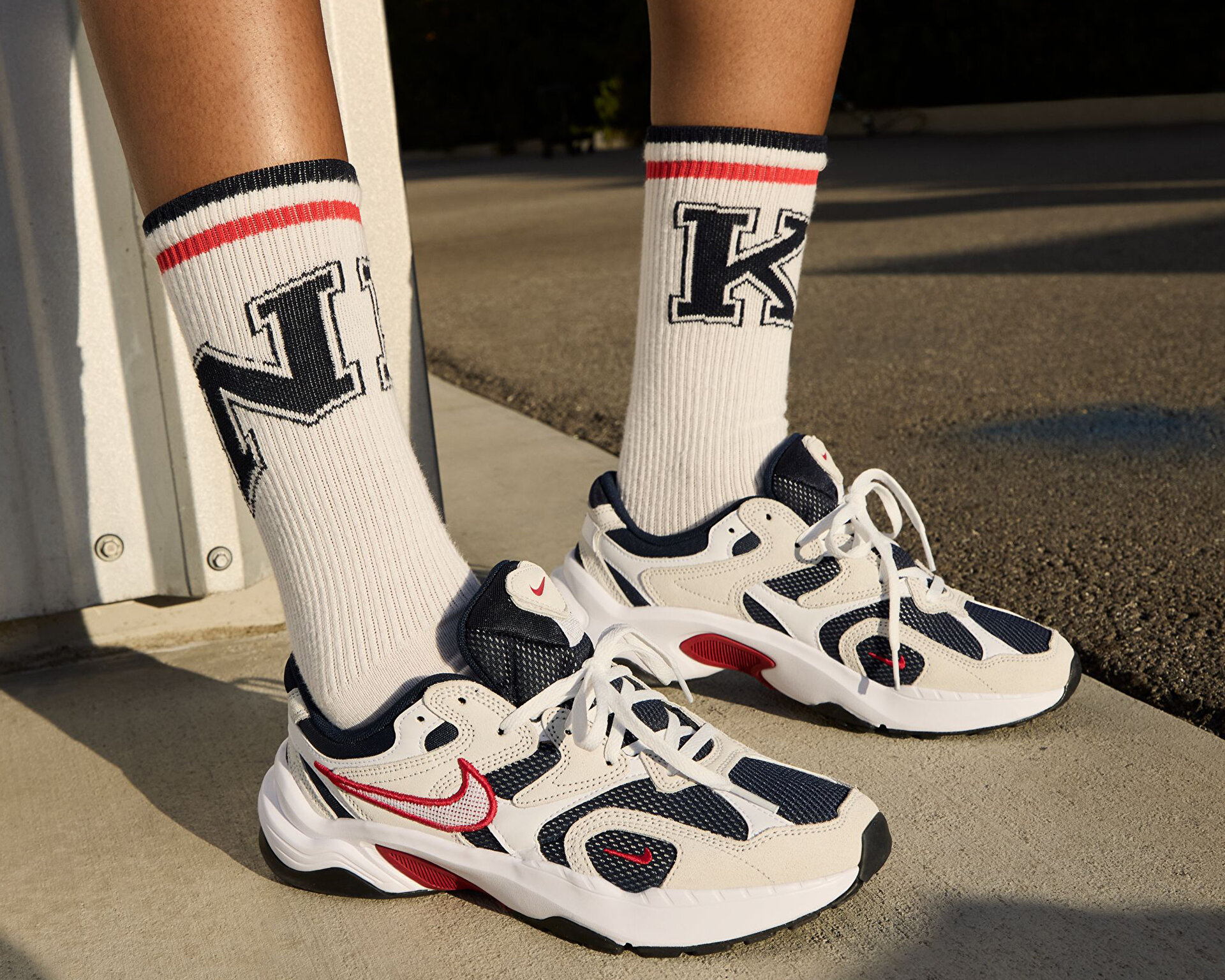 Nike Unisex W Al8 Beyaz FJ3794-400