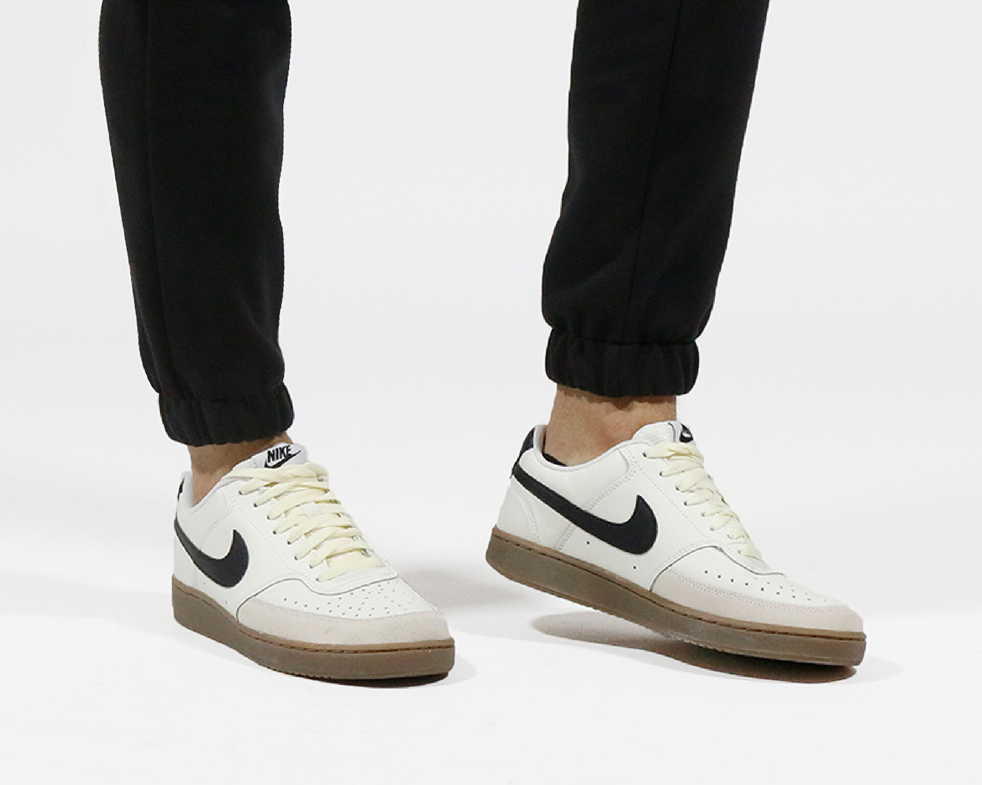 Nike Erkek Court Vision Low Krem FQ8075-133 Nike Erkek Court Vision Low Krem FQ8075-133