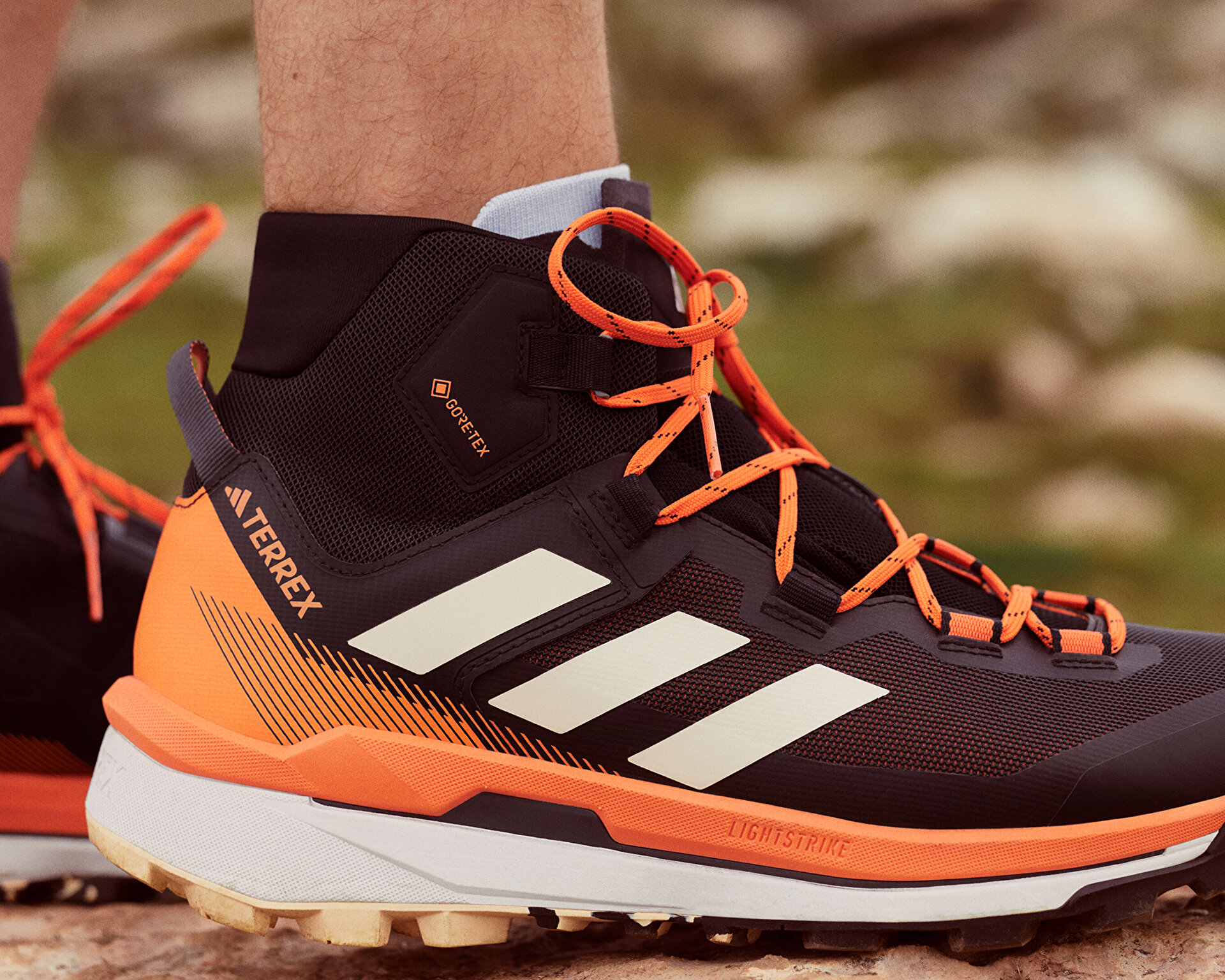 adidas Erkek Terrex Skychaser Tech Mid Gtx Siyah GV9034