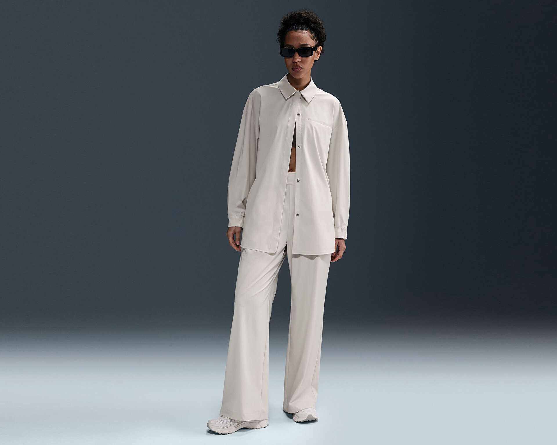 NIKE Kadın W NK 24.7 DF LS SHIRT WVN Beyaz HM8385-104 | Korayspor