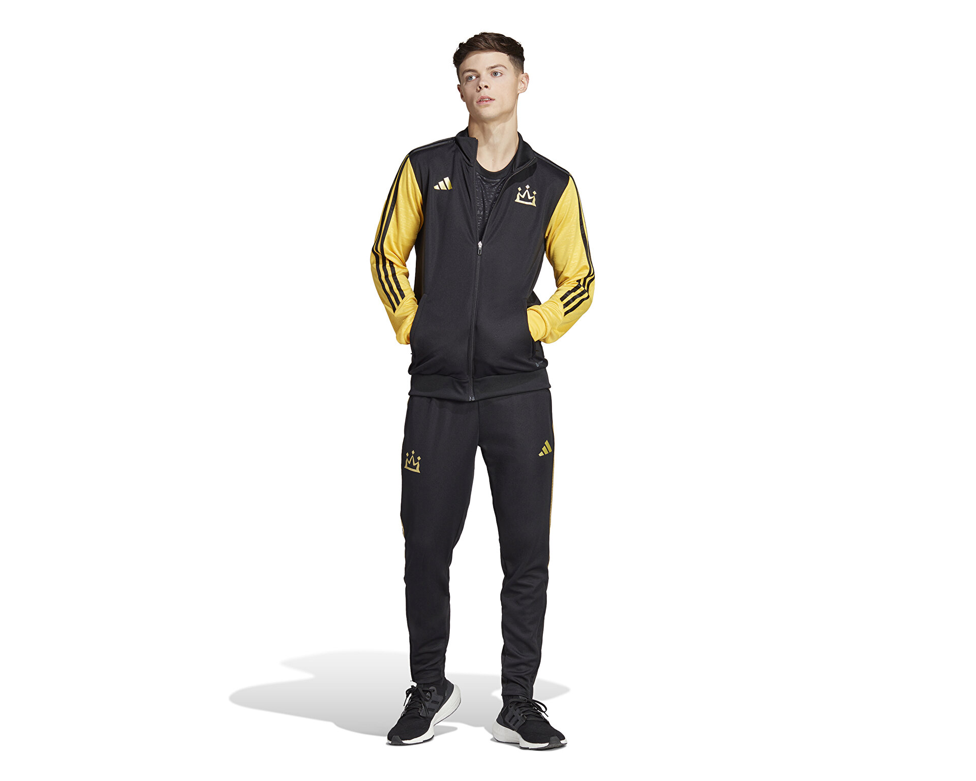 サッカーマン マンC、「レジェンド」ヤヤ・トゥーレの退団を発表。ペップが功績を