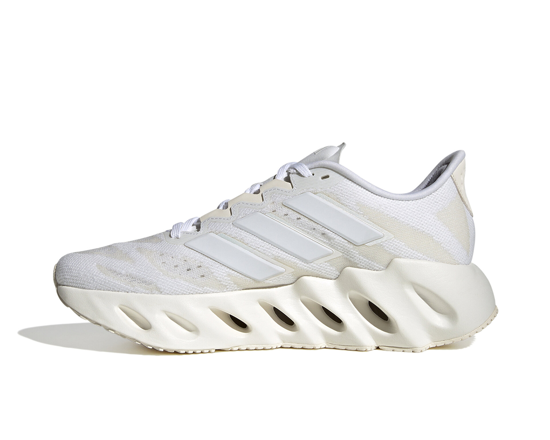 Dプライス adidas Kadın Shift Fwd W Beyaz ID1789
