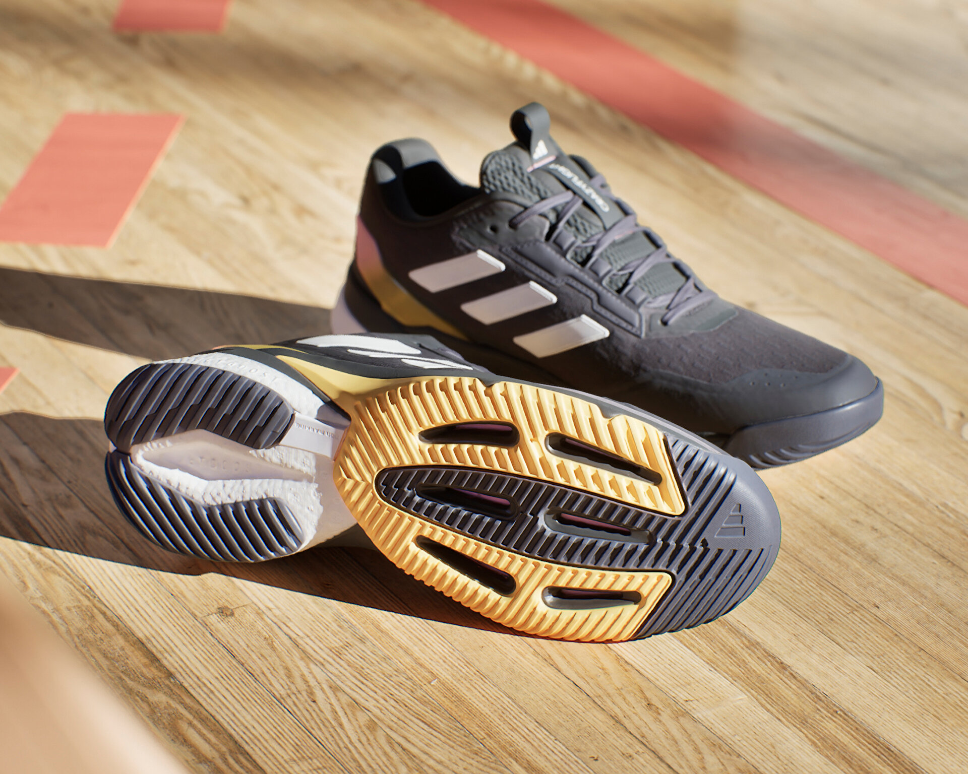 adidas Erkek Crazyflight 5 M Siyah IG1734