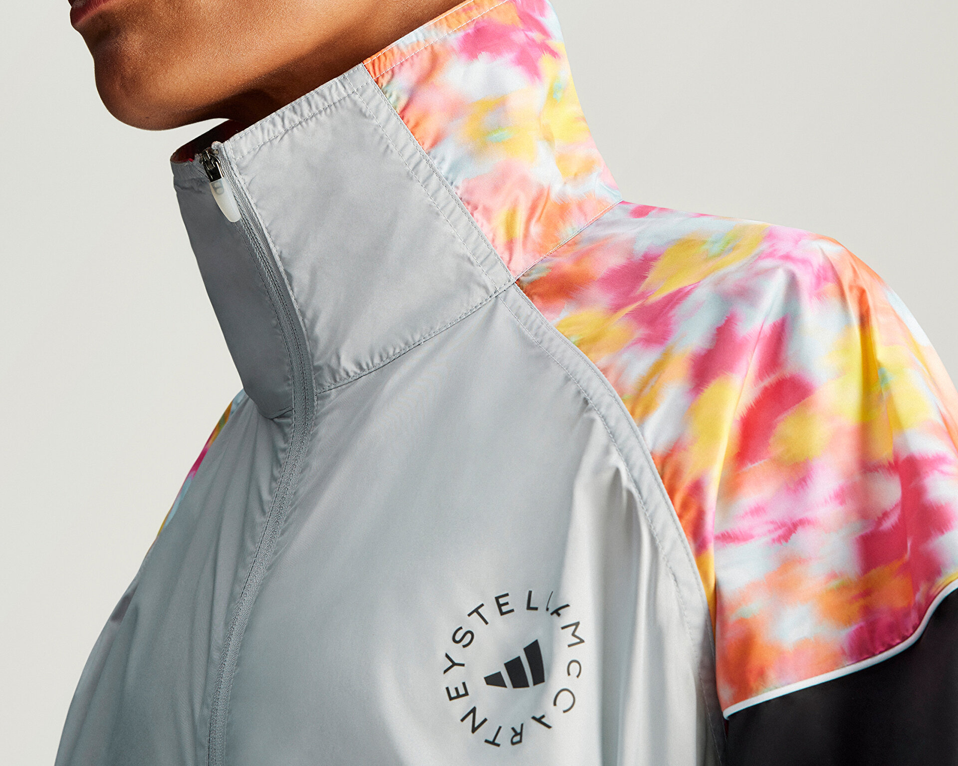 adidas Kadın Asmc Tracktop Çok Renkli IX1703