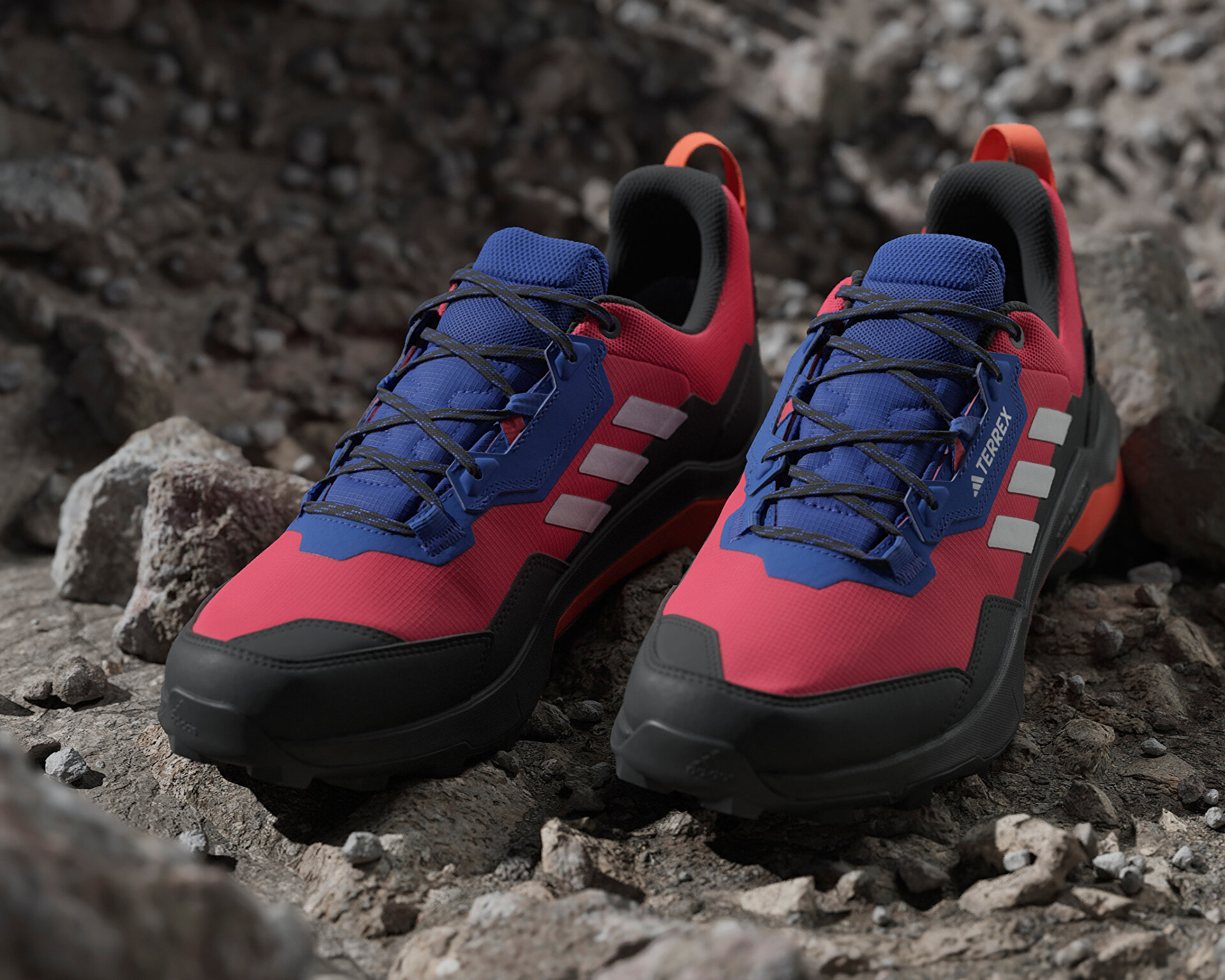 たく adidas-terrex-ax4-gore-tex-