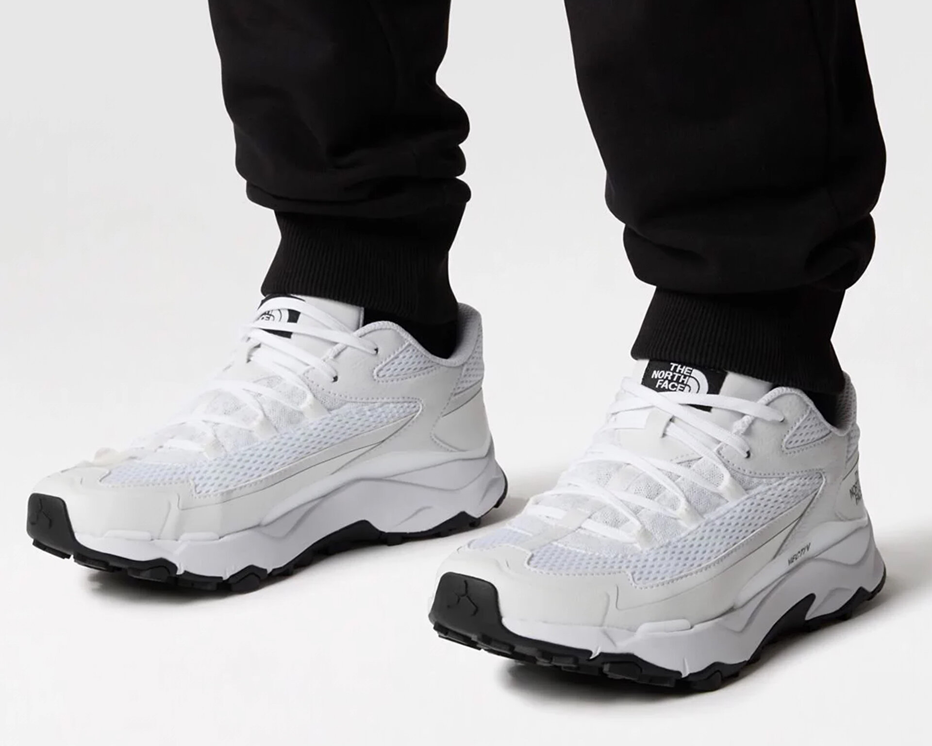 とら The North Face Erkek M Vectiv Taraval Beyaz NF0A52Q1ZU41