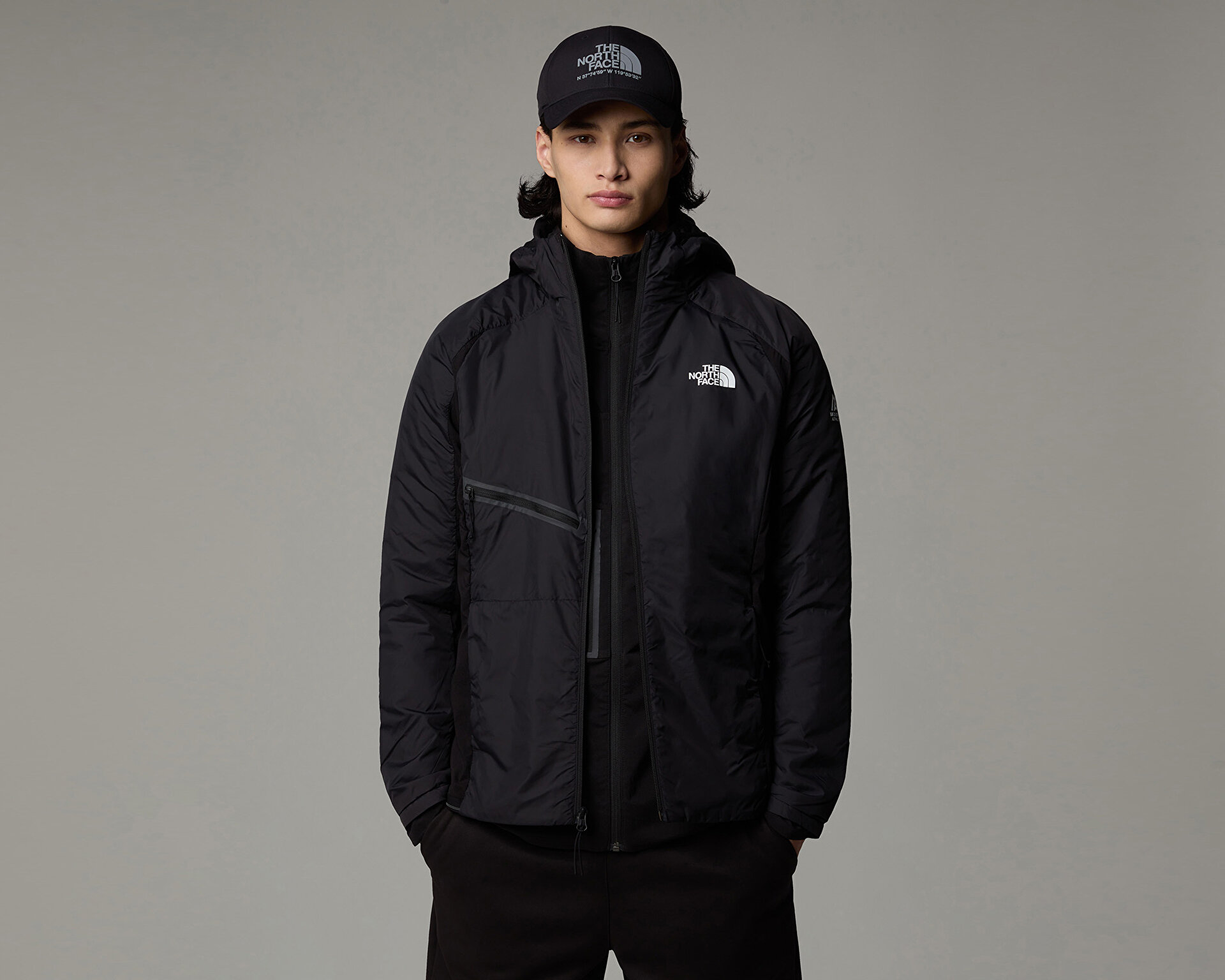 The North Face Erkek M Ma Hooded Wind Siyah NF0A893KJK31