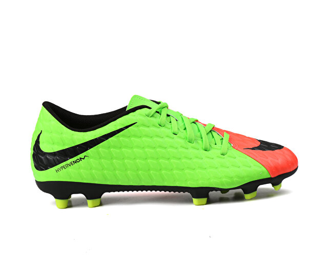 nike soccer shoes hypervenom