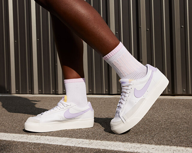 Nike Ayakkabı Günlük W Blazer Low Platform - Görsel 3