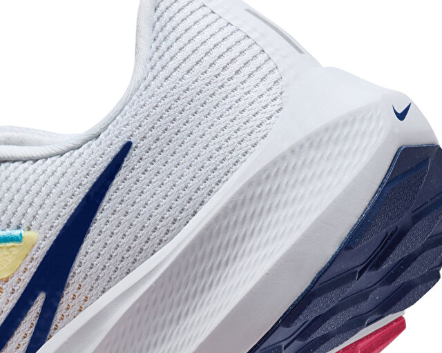 Nike Koşu Ayakkabısı W Air Zoom Pegasus 40 - Görsel 9