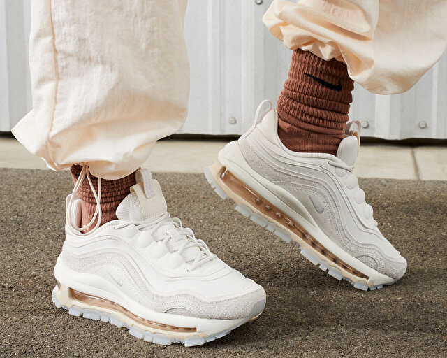 Nike Ayakkabı Günlük W Air Max 97 Futura - Görsel 3