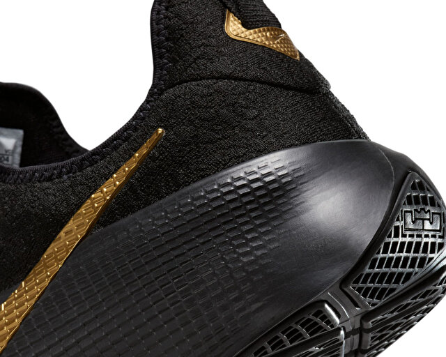 Nike Basketbol Ayakkabısı LEBRON TR 1 - Görsel 9