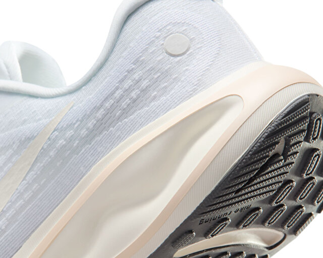 Nike Beyaz Nike Journey Koşu Ayakkabısı W RUN