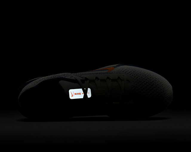 Nike Koşu Ayakkabısı Air Winflo 11 - Görsel 10