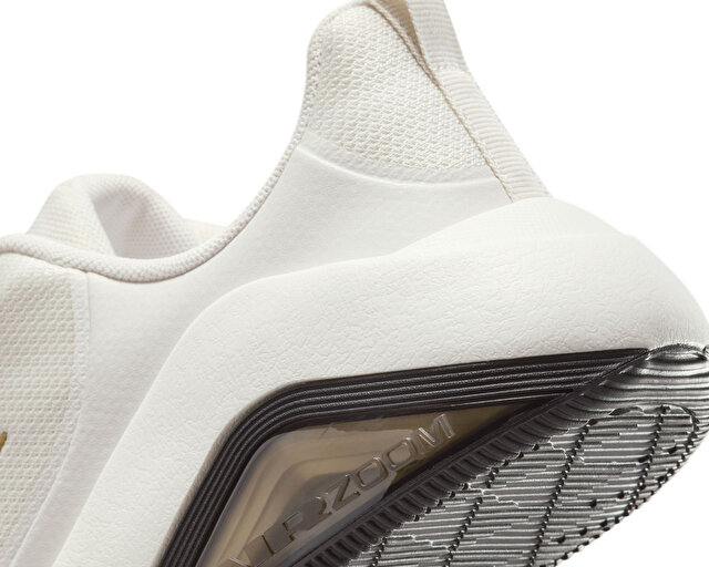 Nike Ayakkabı Antrenman ve Spor Salonu Ayakkabıları W AIR ZOOM BELLA 7 - Görsel 9