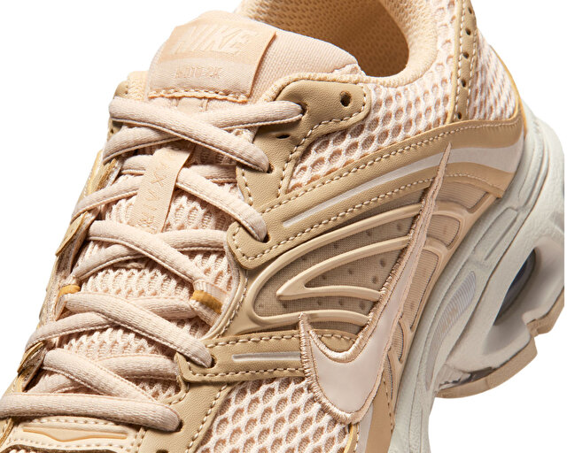 Nike Nike Beyaz Ayakkabı Günlük W AIR MAX MOTO 2K Korayspor'da! Beyaz - 8. görsel