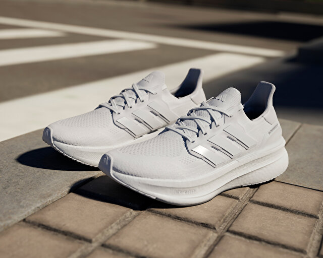 Adidas Koşu Ayakkabısı ULTRABOOST 5 - Görsel 4