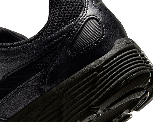 Nike Siyah Nike 6000 Ayakkabı