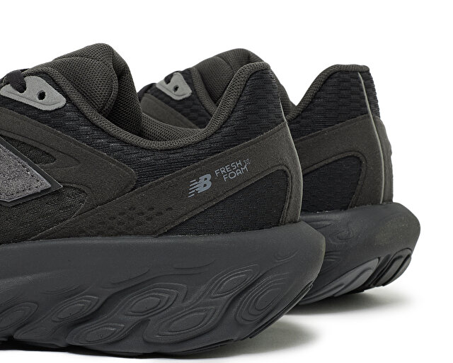 New Balance Ayakkabı Antrenman ve Spor Salonu Ayakkabıları UTRNAB Siyah Modeli Koleksiyonu - Görsel 5