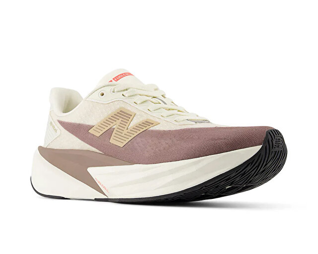 New Balance Koşu Ayakkabısı FuelCell Rebel v5 Bej Modeli Koleksiyonu - Görsel 4